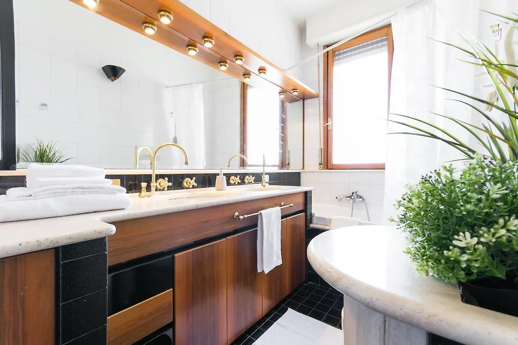 Misa Apartment Bologna Italy